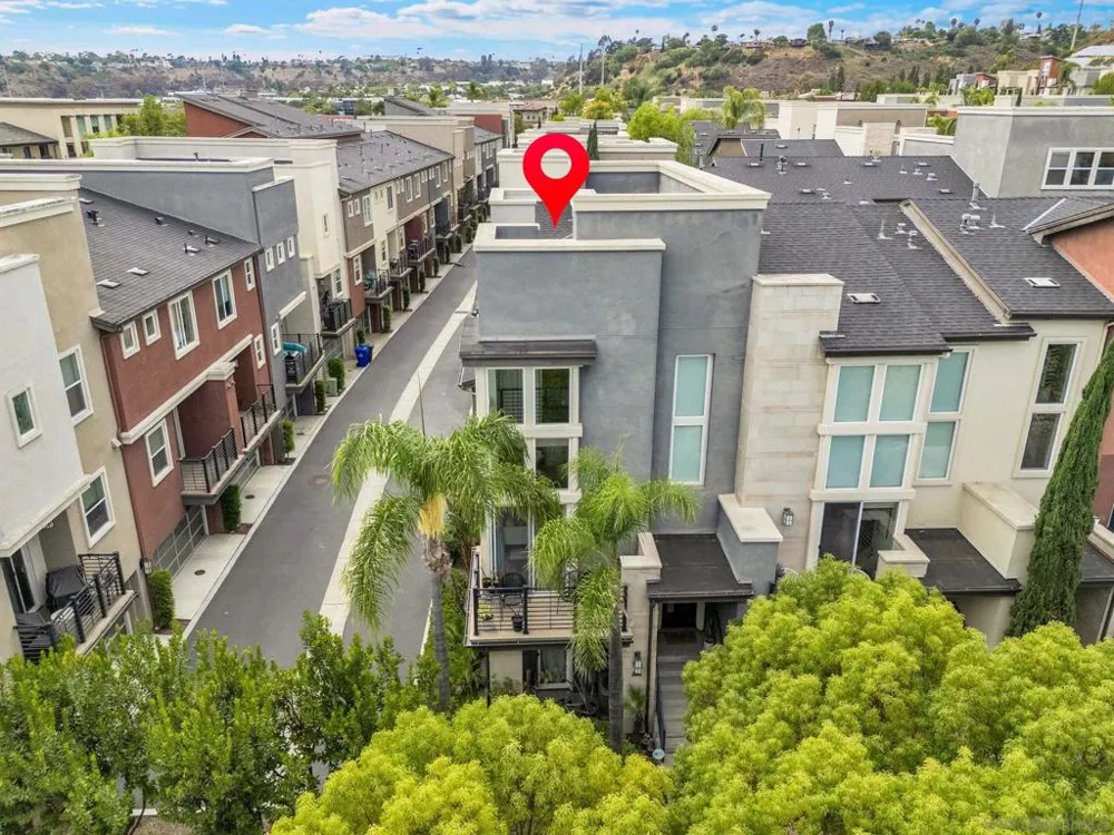 2432 Via Alta San Diego, CA 92108