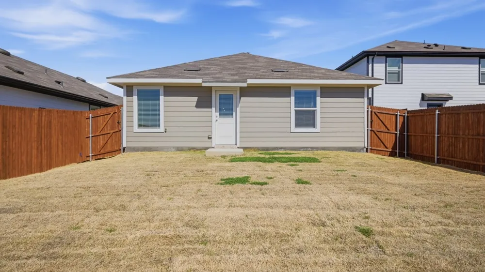 328 TRAIL COURT Keene, TX 76059