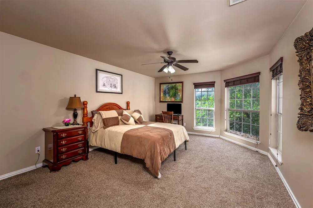 100 Manders Court Runaway Bay, TX 76426