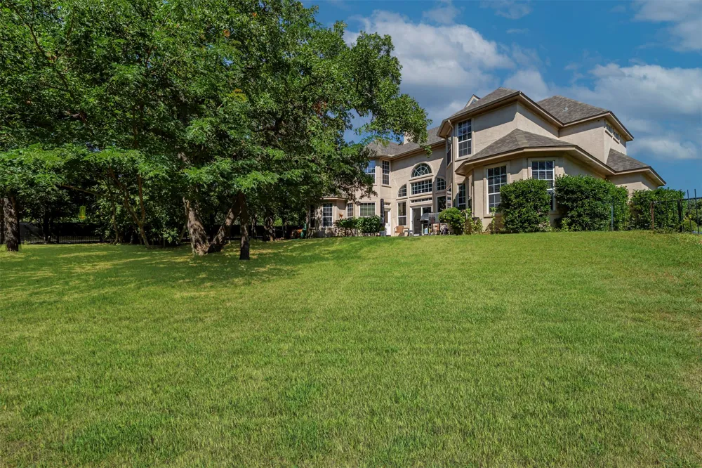 100 Manders Court Runaway Bay, TX 76426