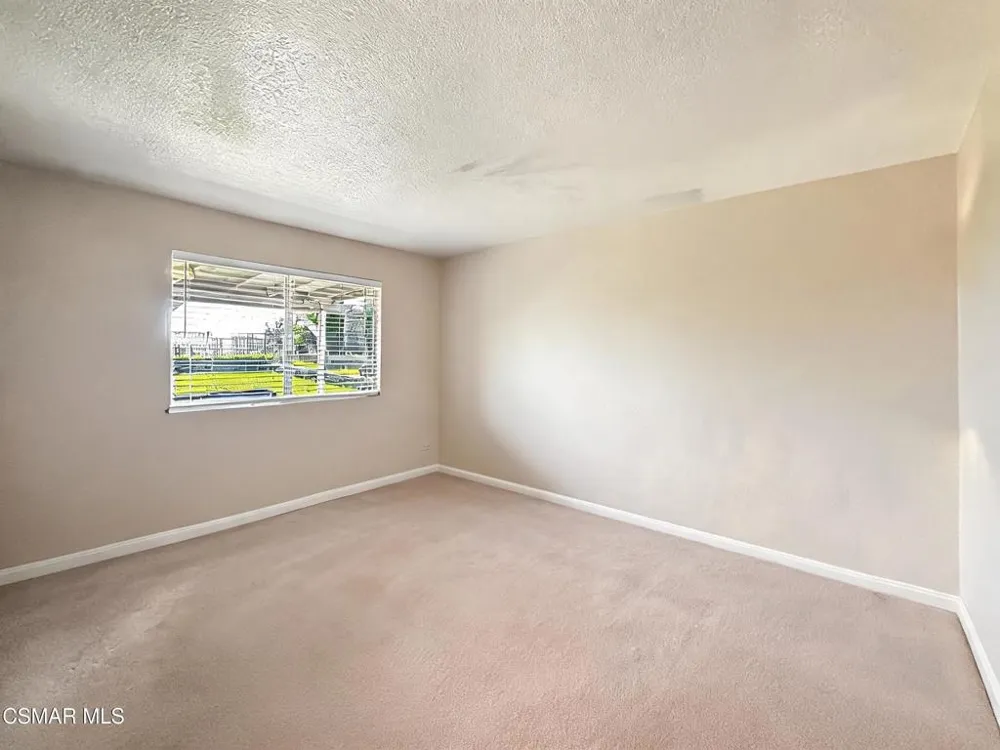 36772 Petra Drive Palmdale, CA 93550