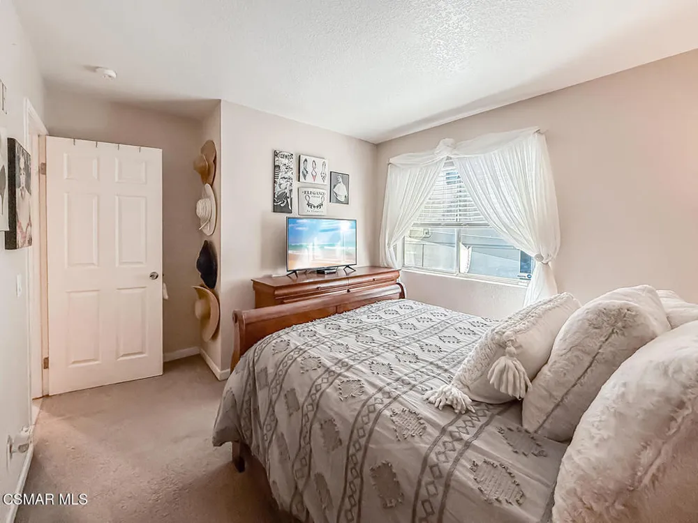 36772 Petra Drive Palmdale, CA 93550