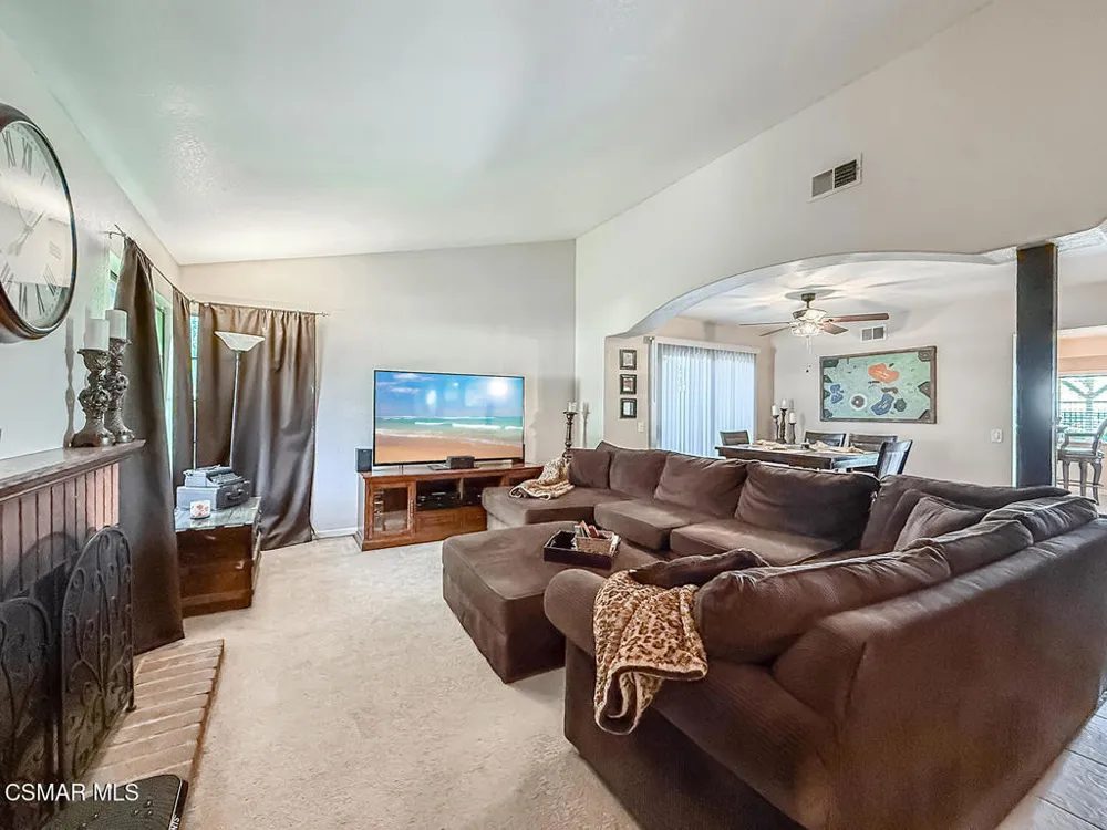 36772 Petra Drive Palmdale, CA 93550