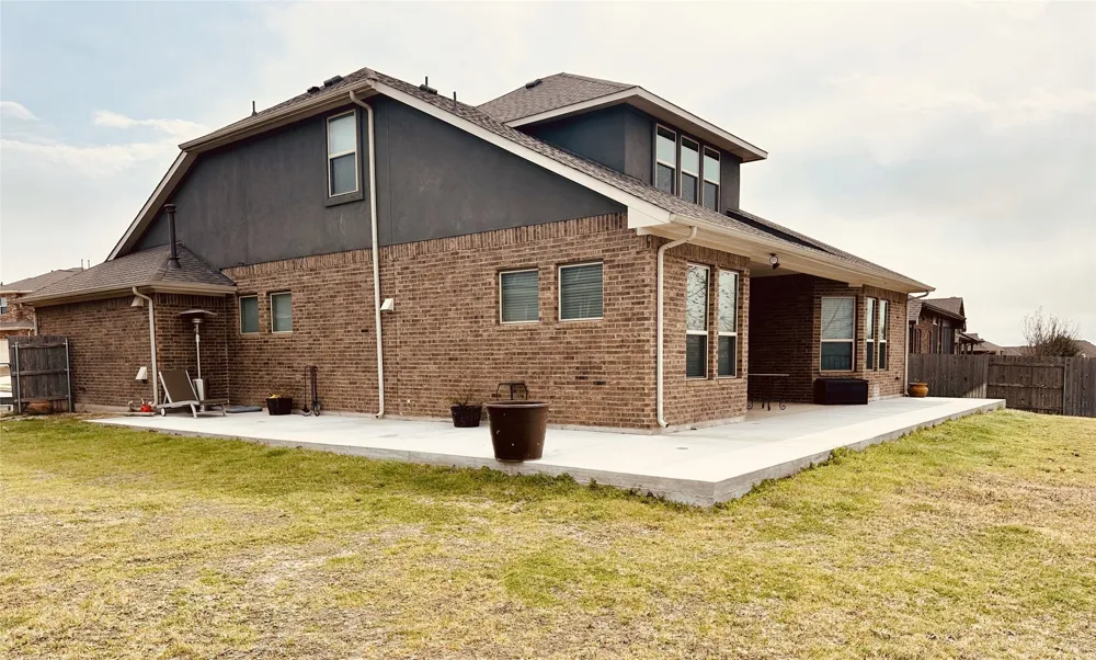 409 Betony Loop Buda, TX 78610