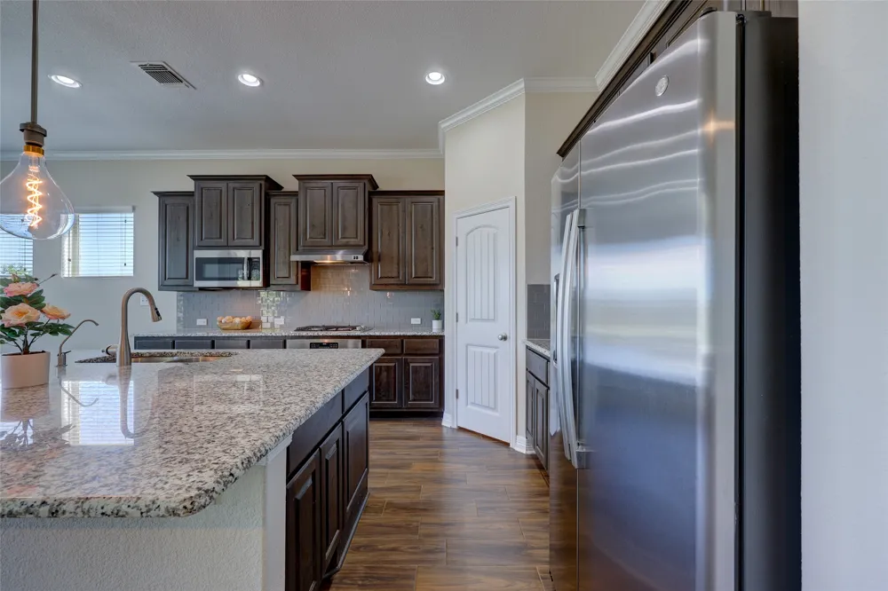 409 Betony Loop Buda, TX 78610