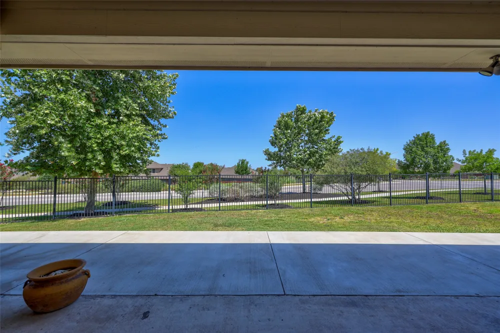 409 Betony Loop Buda, TX 78610