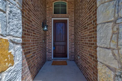 409 Betony Loop