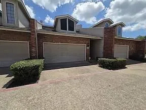 5839 Lake Point Drive