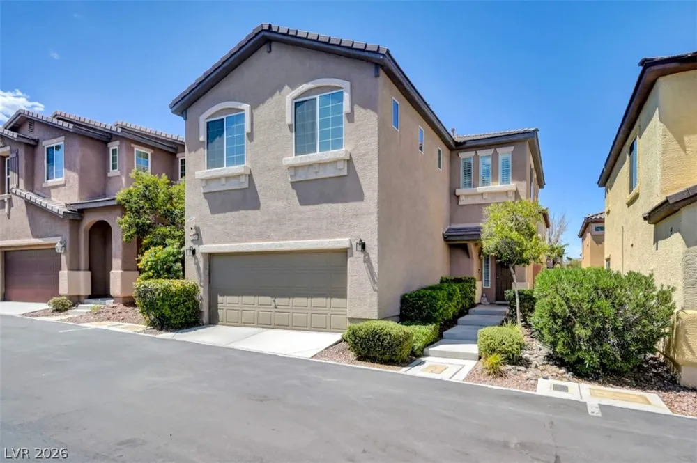 9348 Euphoria Rose Avenue Las Vegas, NV 89166