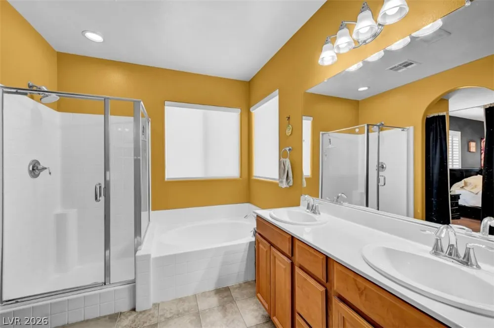 9348 Euphoria Rose Avenue Las Vegas, NV 89166