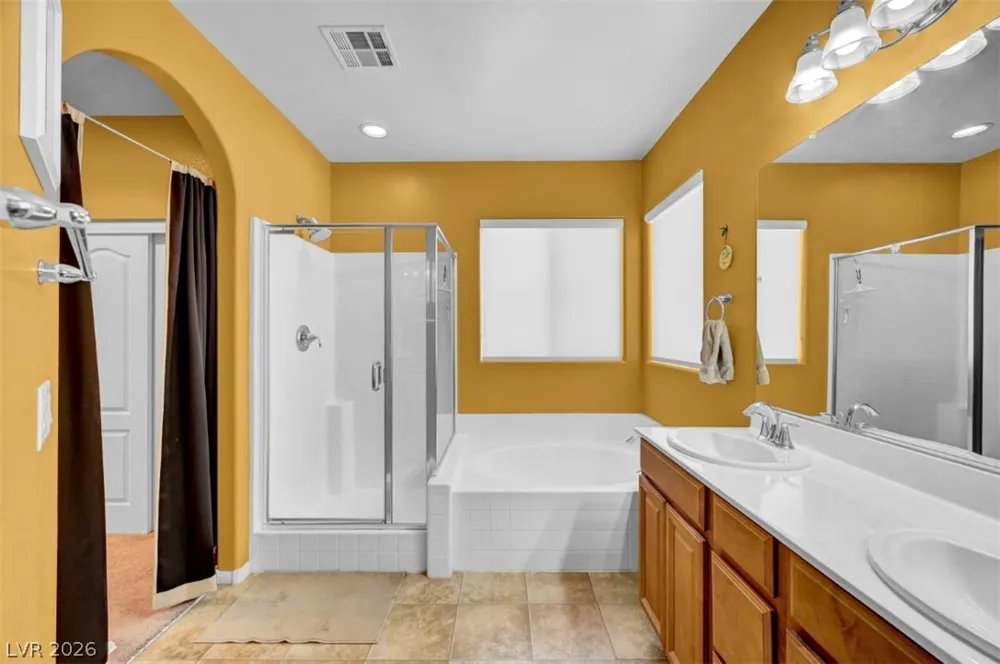 9348 Euphoria Rose Avenue Las Vegas, NV 89166
