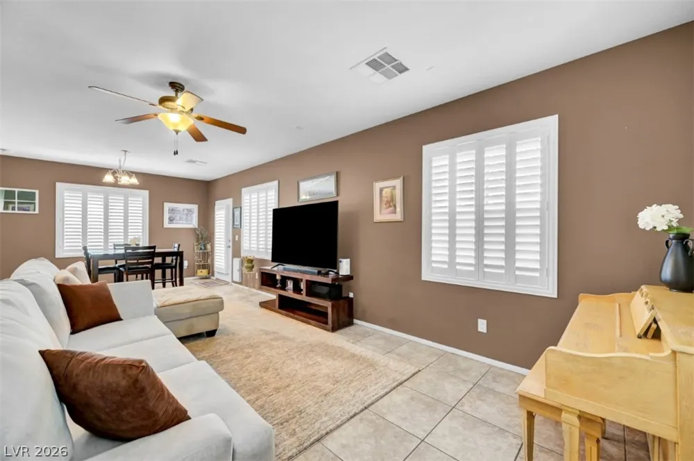 9348 Euphoria Rose Avenue Las Vegas, NV 89166