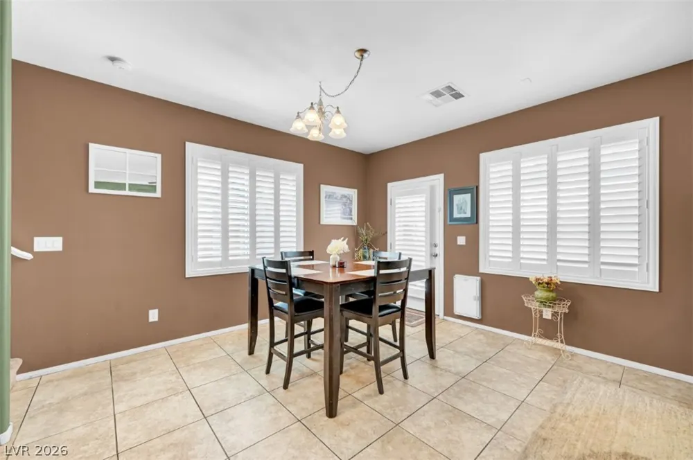 9348 Euphoria Rose Avenue Las Vegas, NV 89166