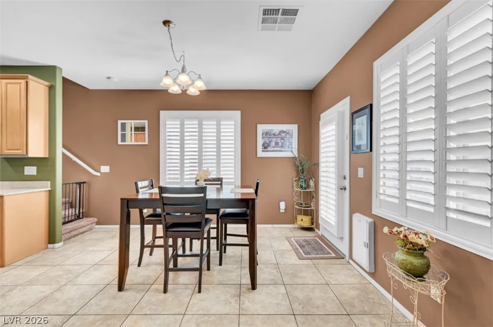 9348 Euphoria Rose Avenue Las Vegas, NV 89166