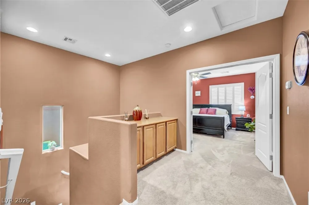 9348 Euphoria Rose Avenue Las Vegas, NV 89166