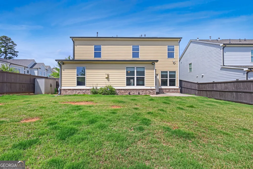 1650 Albion DR Snellville, GA 30078