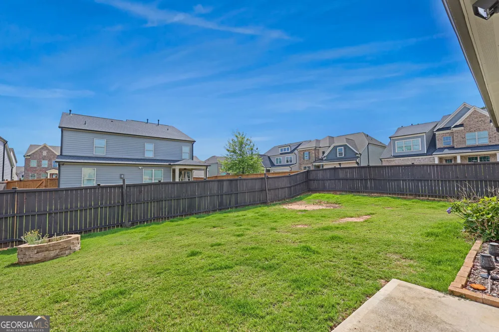 1650 Albion DR Snellville, GA 30078