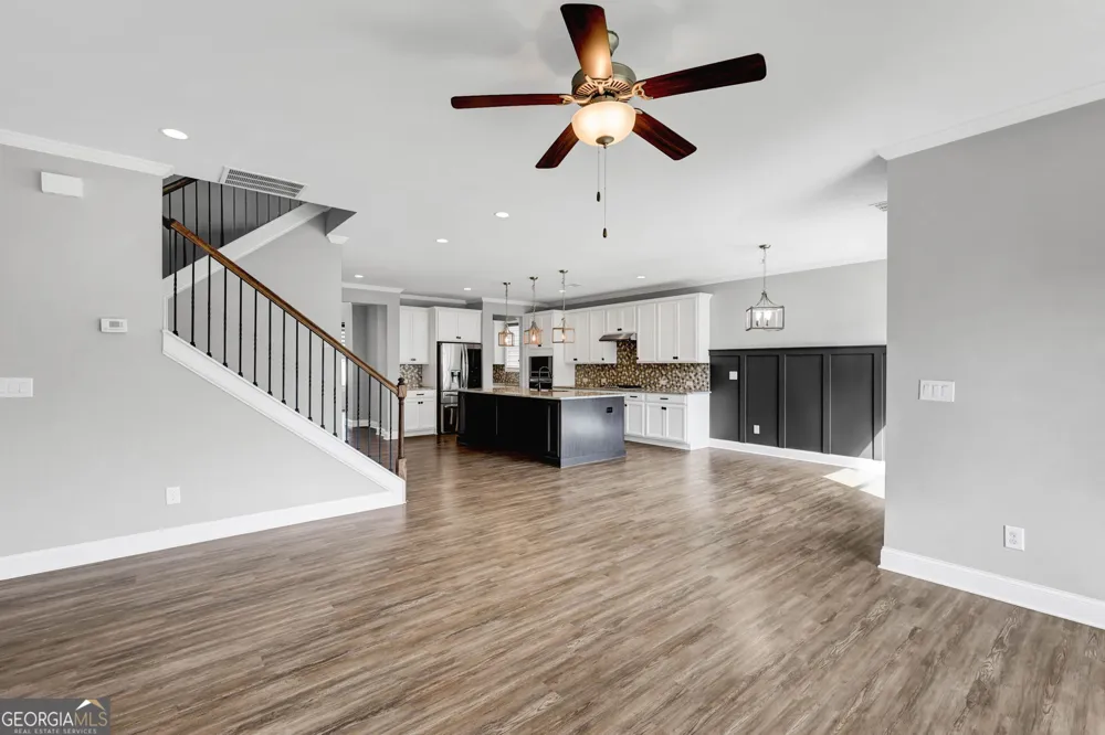 1650 Albion DR Snellville, GA 30078