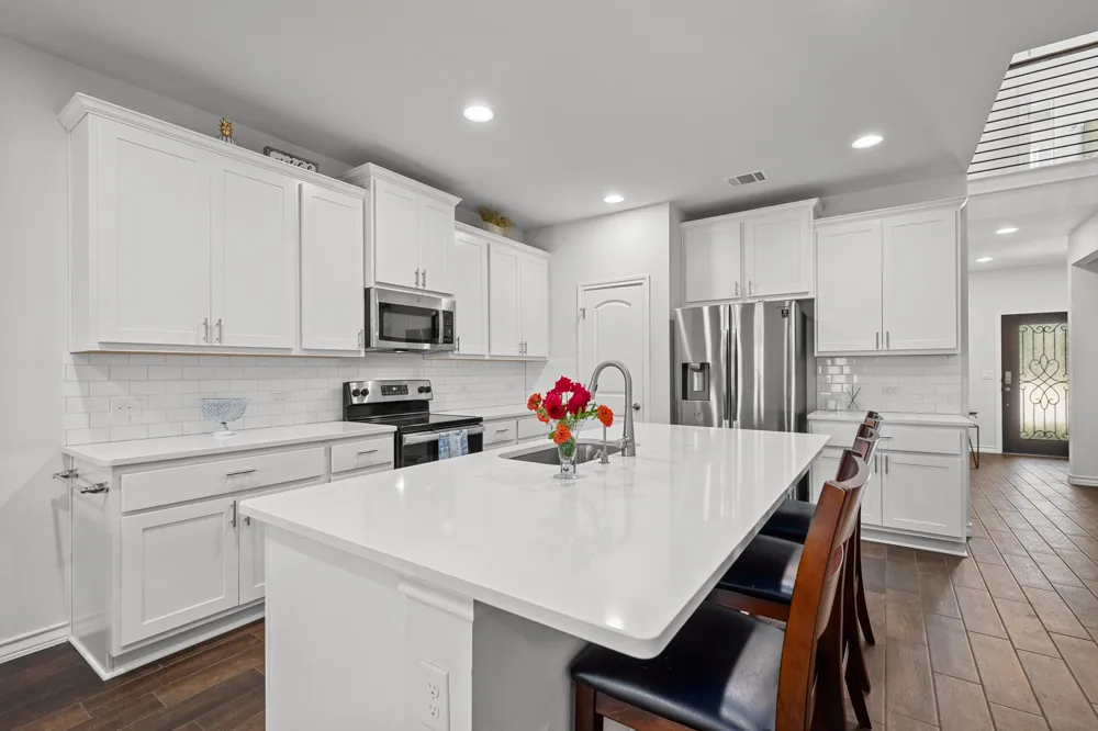 621 Limestone Road Liberty Hill, TX 78642