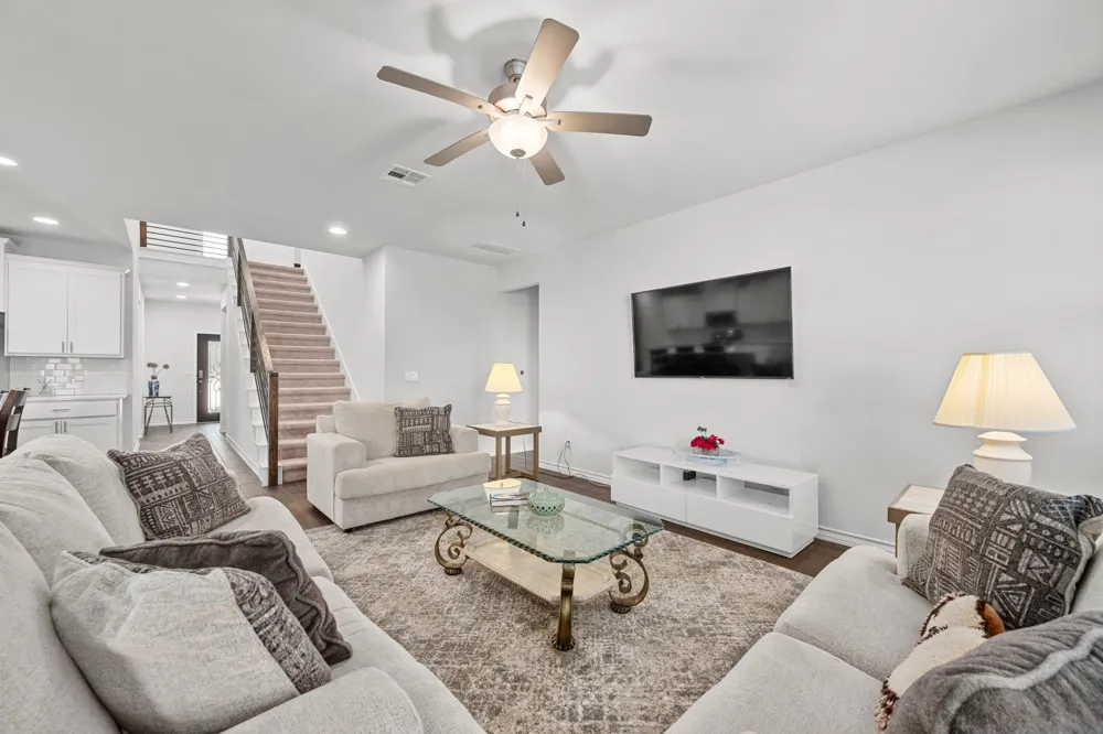 621 Limestone Road Liberty Hill, TX 78642