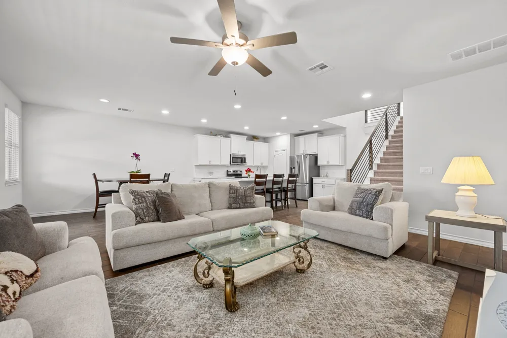 621 Limestone Road Liberty Hill, TX 78642