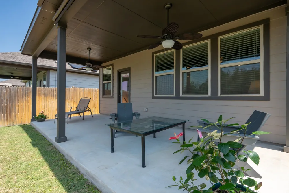 621 Limestone Road Liberty Hill, TX 78642