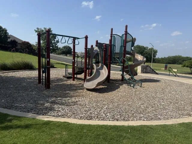 621 Limestone Road Liberty Hill, TX 78642