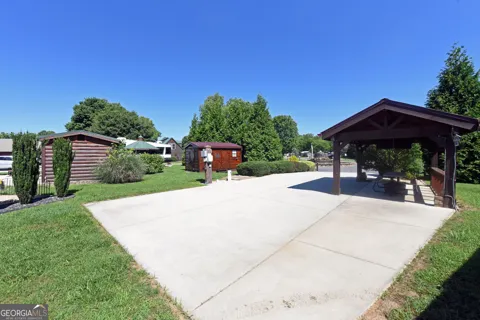 122 Mtn Creek RD