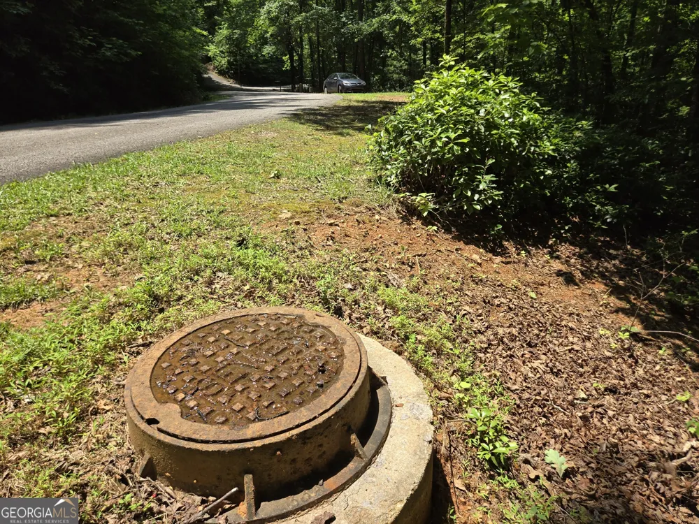 66-67 Erst Strasse Helen, GA 30545