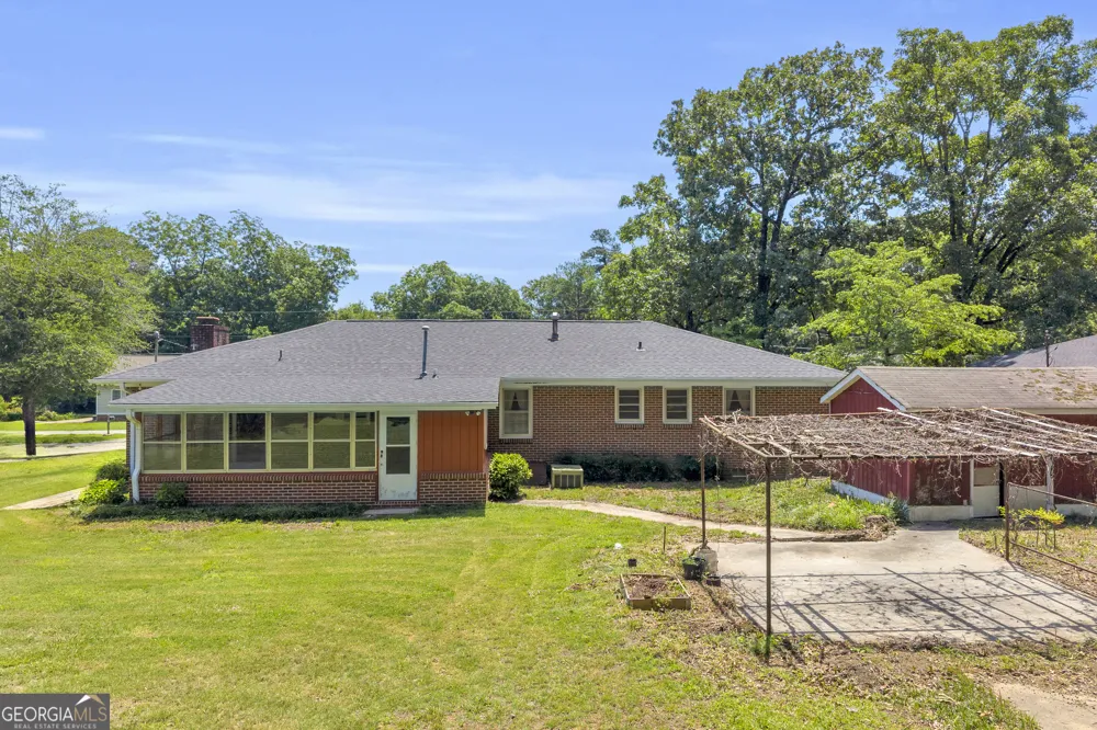 128 Smith ST Hartwell, GA 30643