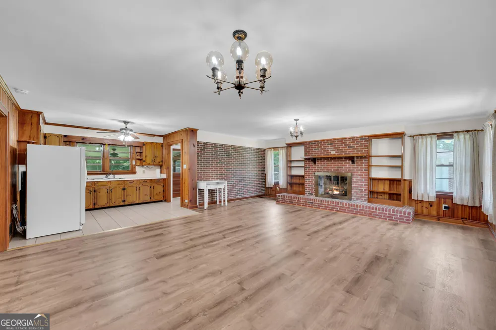 128 Smith ST Hartwell, GA 30643
