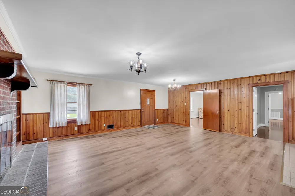 128 Smith ST Hartwell, GA 30643