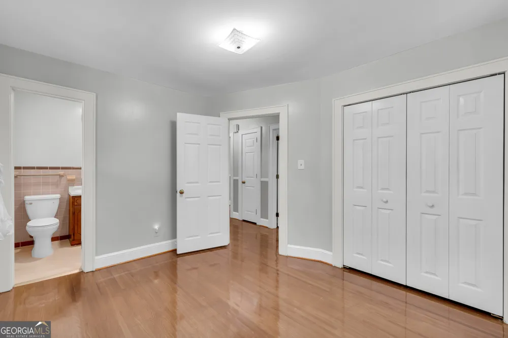 128 Smith ST Hartwell, GA 30643