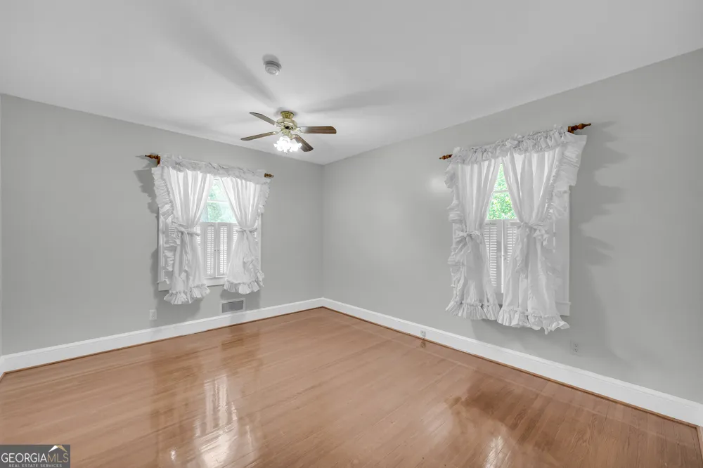 128 Smith ST Hartwell, GA 30643