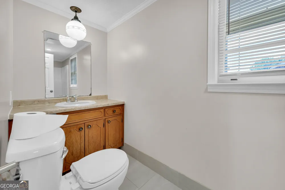 128 Smith ST Hartwell, GA 30643