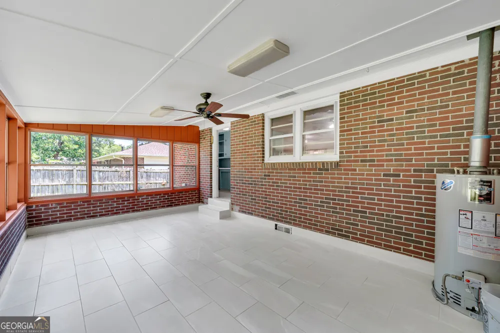 128 Smith ST Hartwell, GA 30643