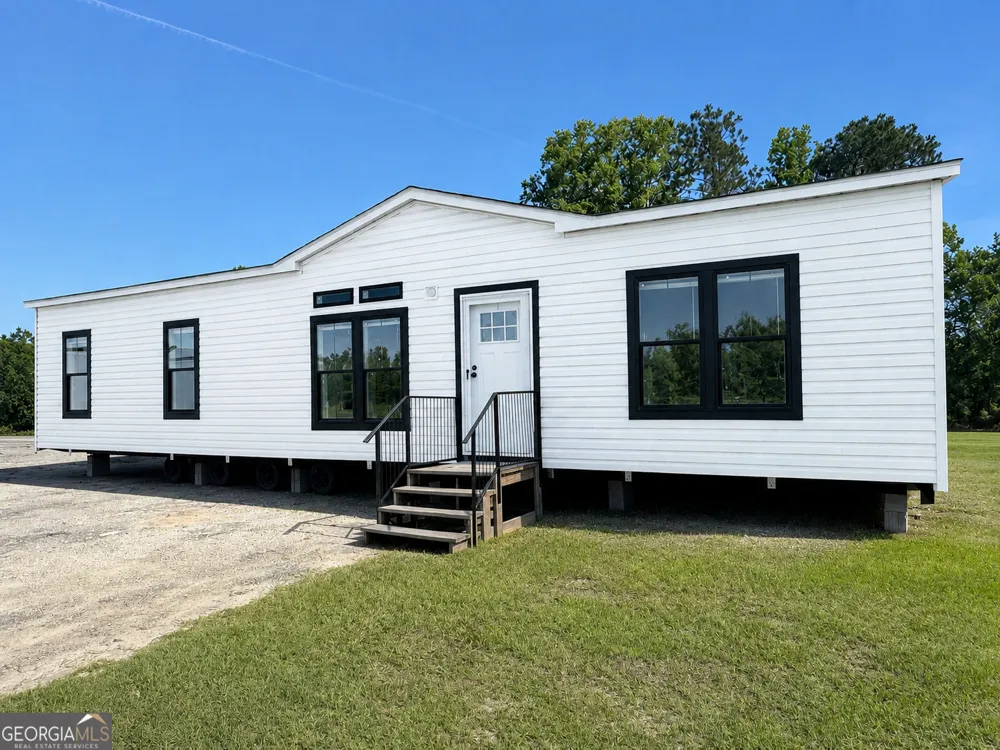 1298 Speckled Trout CIR Townsend, GA 31331