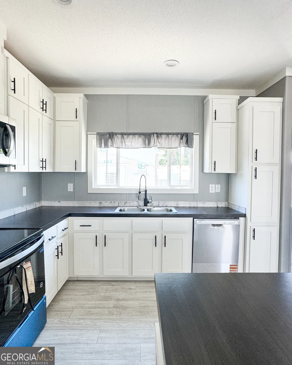 1298 Speckled Trout CIR Townsend, GA 31331