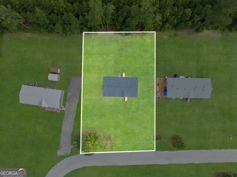 1298 Speckled Trout CIR Townsend, GA 31331