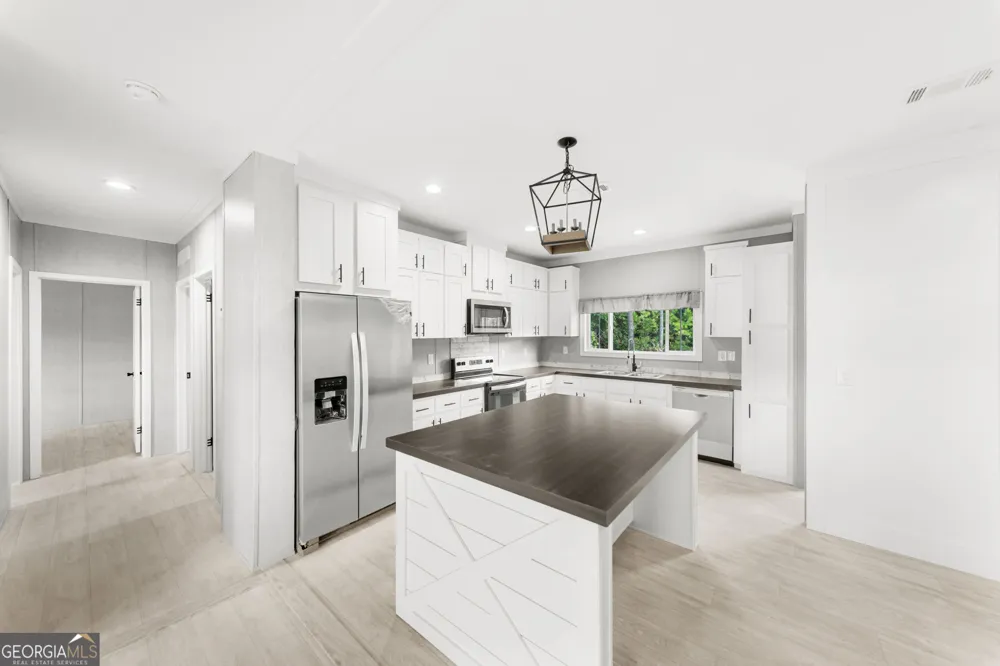 1298 Speckled Trout CIR Townsend, GA 31331