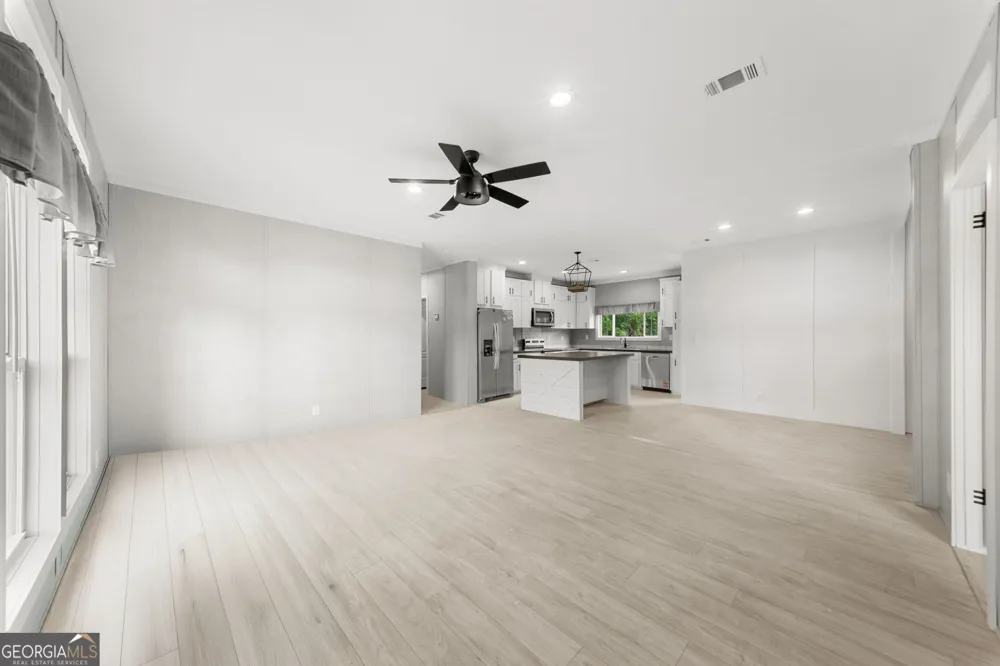 1298 Speckled Trout CIR Townsend, GA 31331