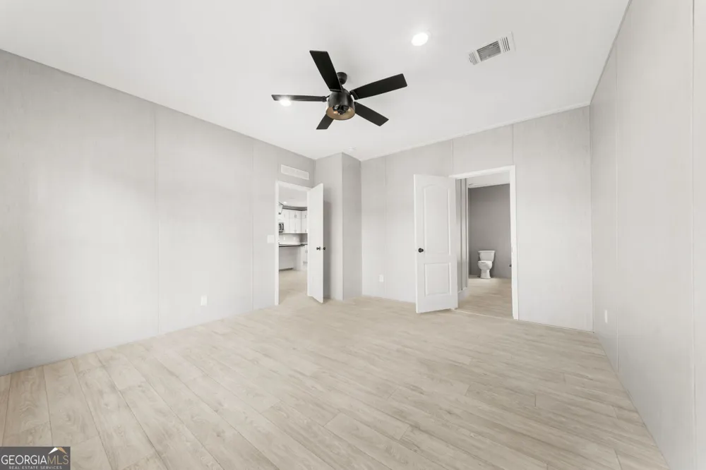 1298 Speckled Trout CIR Townsend, GA 31331