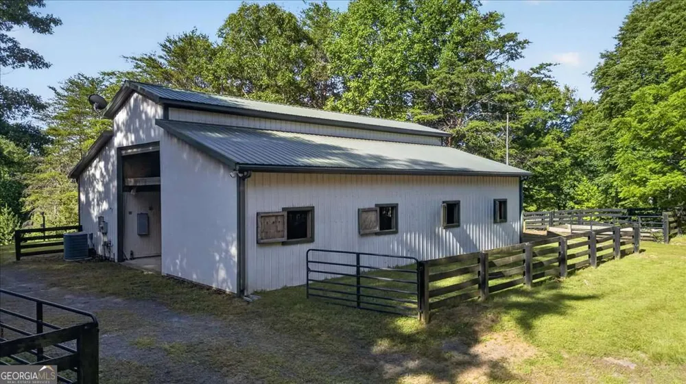173 Stivers RD Jasper, GA 30143