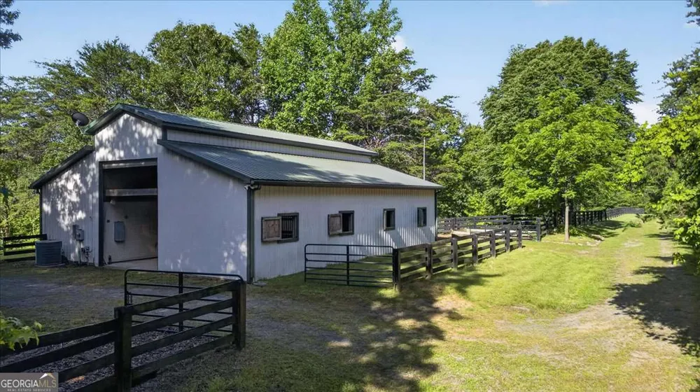 173 Stivers RD Jasper, GA 30143