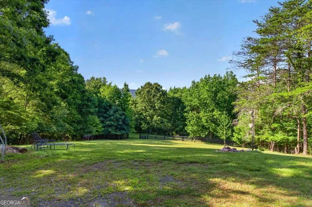 173 Stivers RD Jasper, GA 30143
