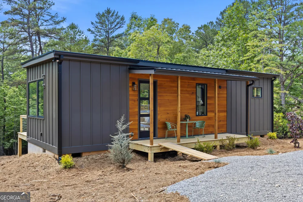 208 Brannon Ridge Young Harris, GA 30582