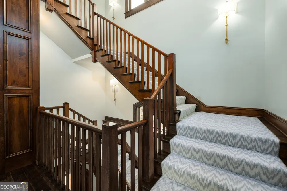2481 Linger Longer DR Greensboro, GA 30642