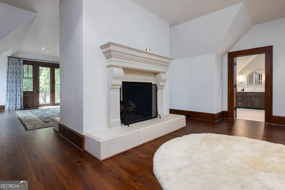 2481 Linger Longer DR Greensboro, GA 30642