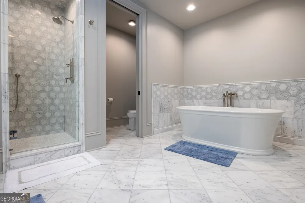 2481 Linger Longer DR Greensboro, GA 30642