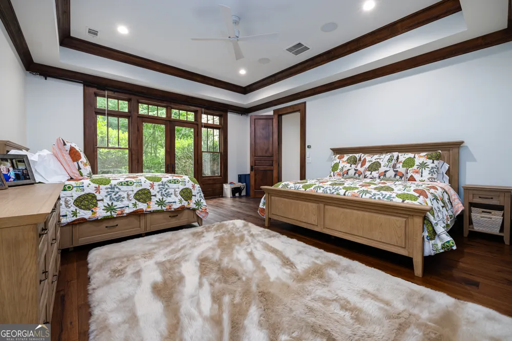 2481 Linger Longer DR Greensboro, GA 30642
